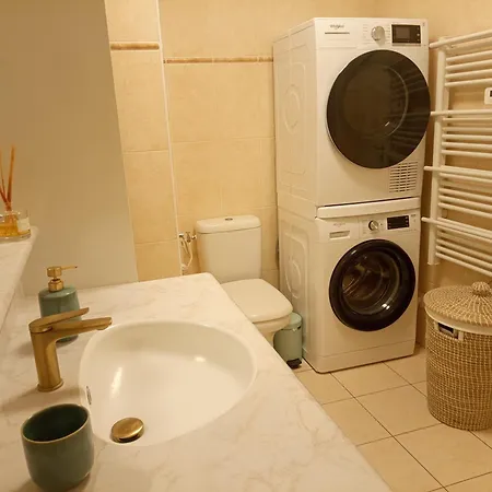 Le Casta - Terrasse Spacieuse - A 2 Min Des Plages Apartment *