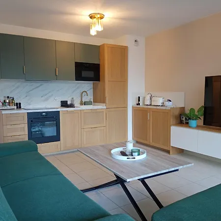 Apartment Le Casta - Terrasse Spacieuse - A 2 Min Des Plages *