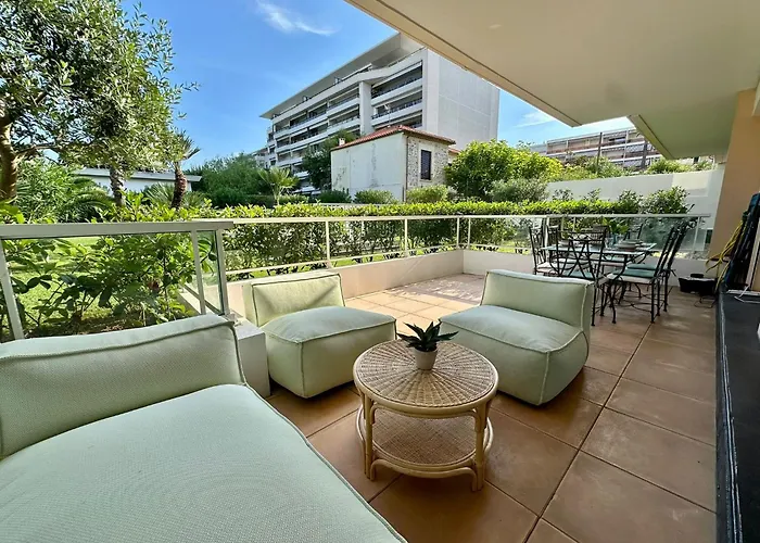 Daire Le Casta - Terrasse Spacieuse - A 2 Min Des Plages